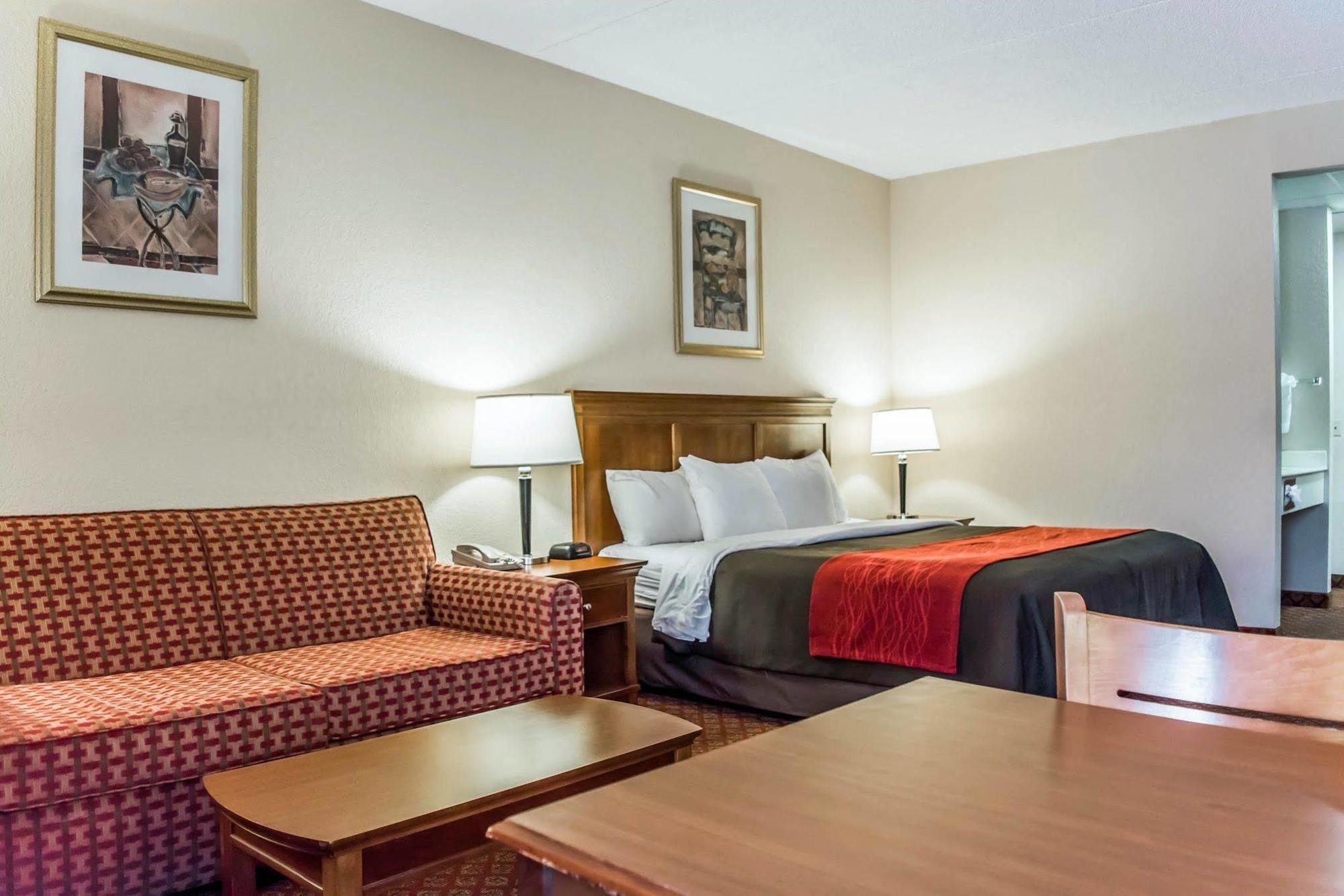 Baymont By Wyndham Bonita Springs Hotel Buitenkant foto