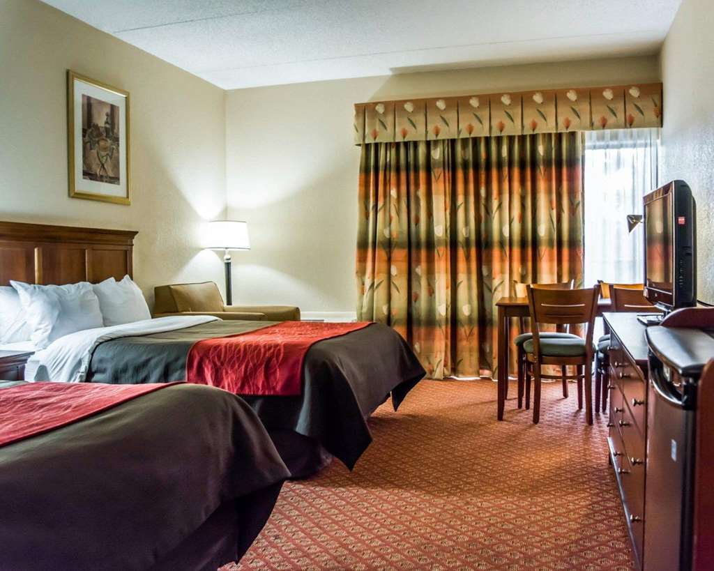 Baymont By Wyndham Bonita Springs Hotel Kamer foto